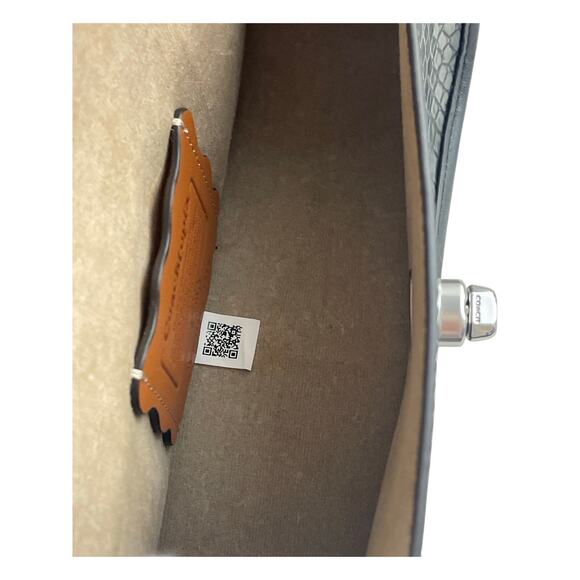 Coach Coachtopia Wavy Black Croc-Embossed Leather Shoulder/Crossbody NWT - Picture 8 of 12